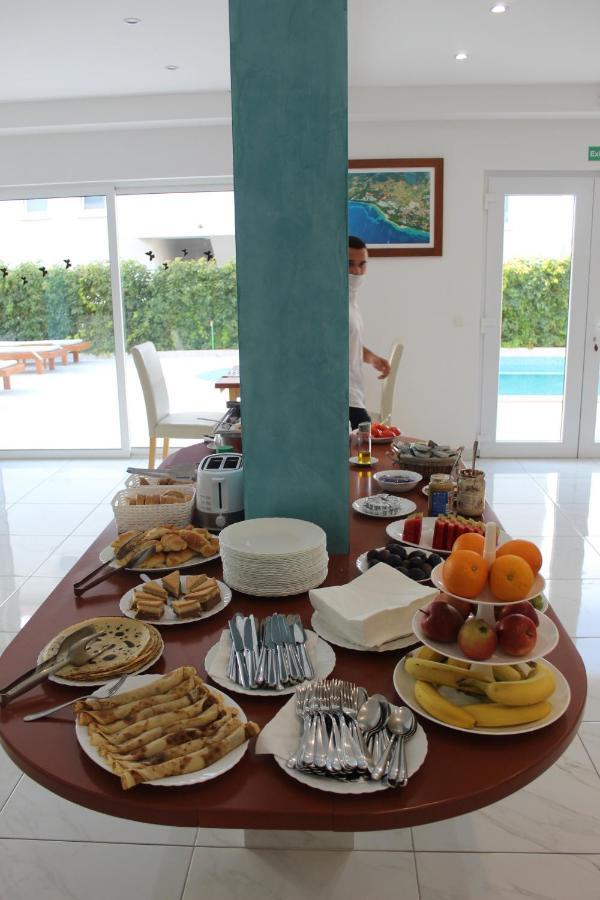 Villa Amorena - Adults Only Bol Exterior photo