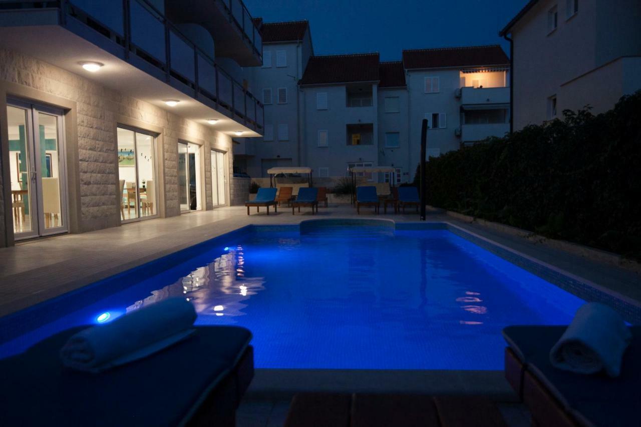 Villa Amorena - Adults Only Bol Exterior photo